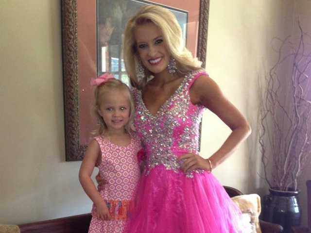 Miss Mississippi, Chelsea Rick and with Anna Kate, The Old Place Bed and Breakfast owner, Theresa Glenn's granddaughter